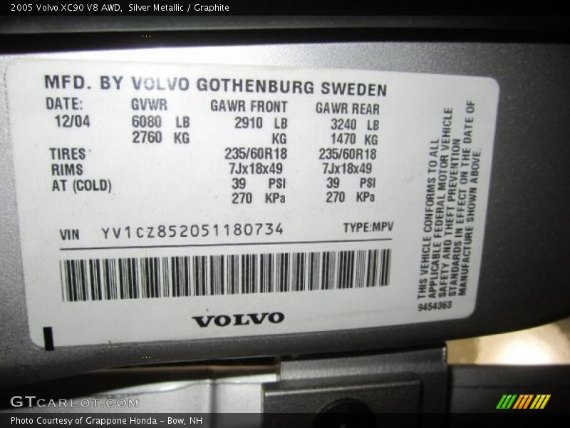 Silver Metallic / Graphite 2005 Volvo XC90 V8 AWD