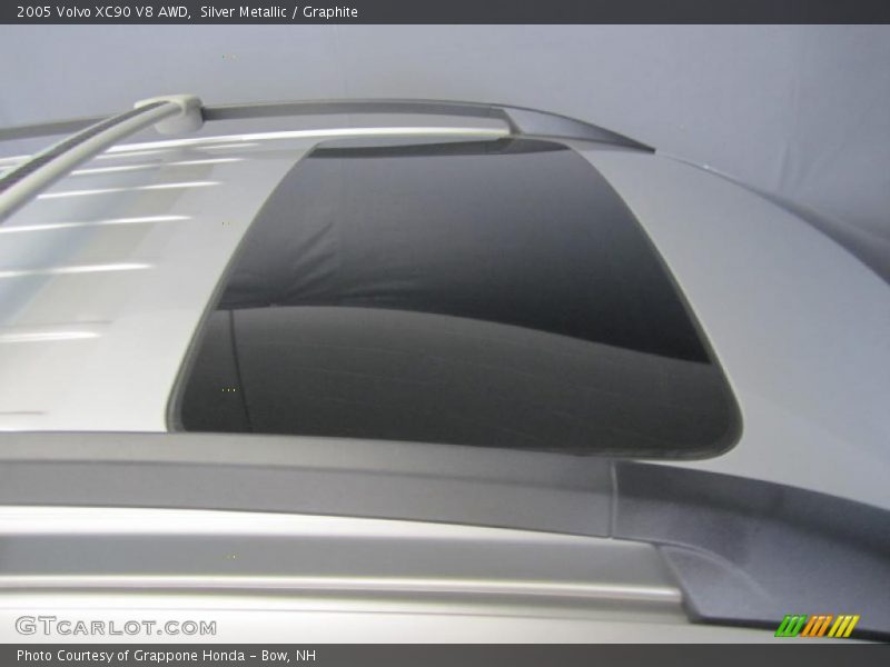 Silver Metallic / Graphite 2005 Volvo XC90 V8 AWD