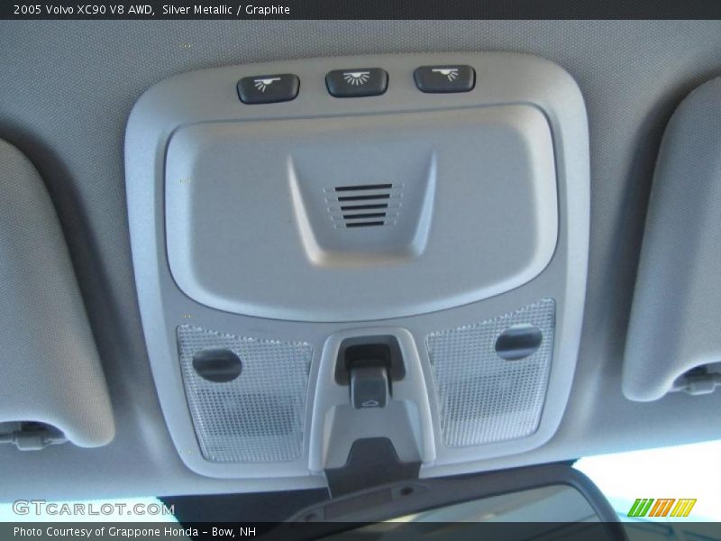 Silver Metallic / Graphite 2005 Volvo XC90 V8 AWD