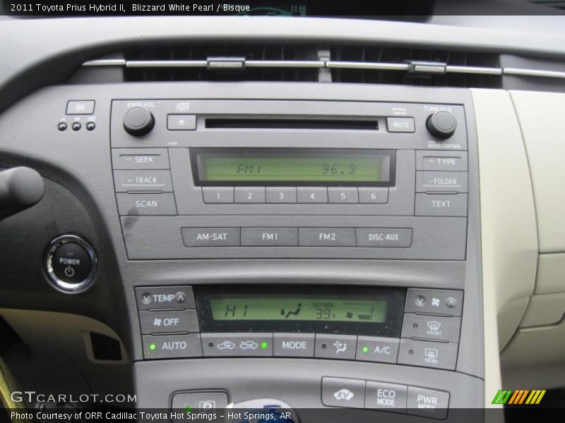 Blizzard White Pearl / Bisque 2011 Toyota Prius Hybrid II