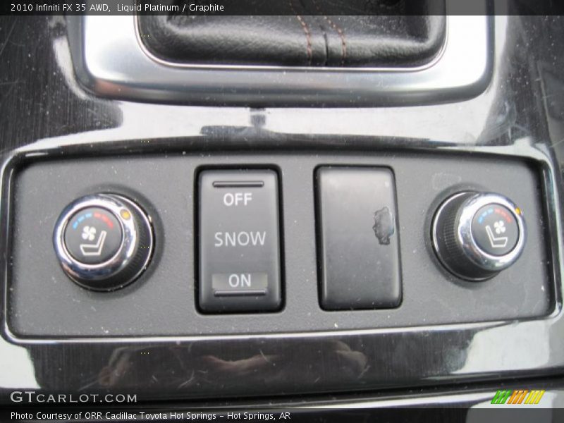 Liquid Platinum / Graphite 2010 Infiniti FX 35 AWD