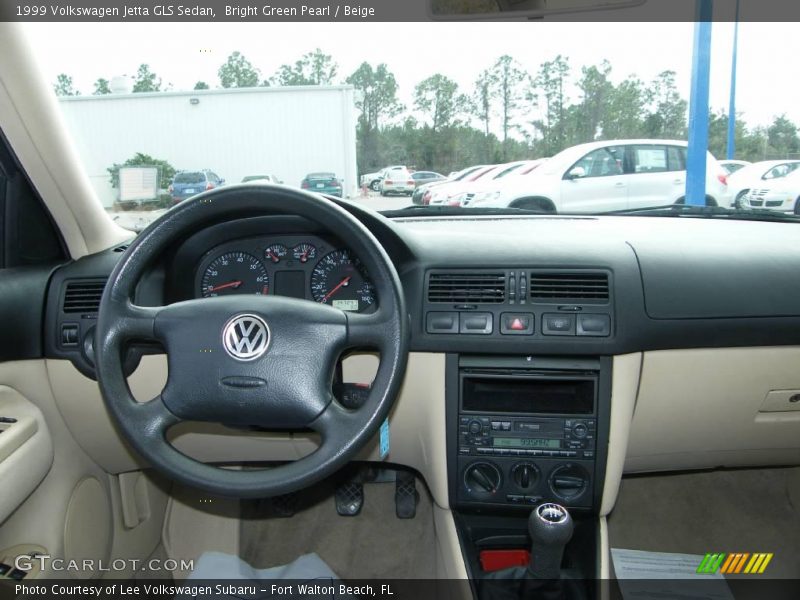 Bright Green Pearl / Beige 1999 Volkswagen Jetta GLS Sedan