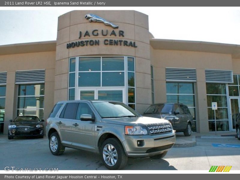 Ipanema Sand Metallic / Ivory 2011 Land Rover LR2 HSE