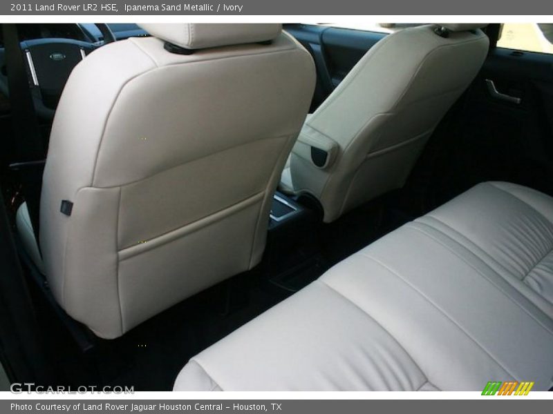 Ipanema Sand Metallic / Ivory 2011 Land Rover LR2 HSE