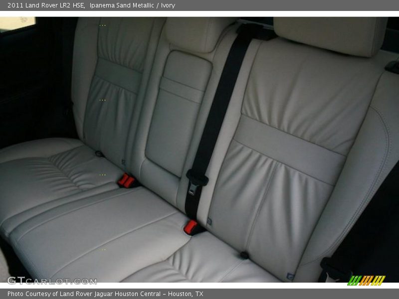 Ipanema Sand Metallic / Ivory 2011 Land Rover LR2 HSE