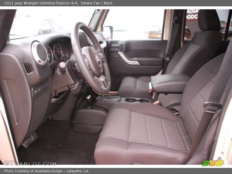 Sahara Tan / Black 2011 Jeep Wrangler Unlimited Rubicon 4x4