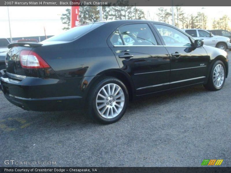 Black Ebony / Dark Charcoal 2007 Mercury Milan I4 Premier