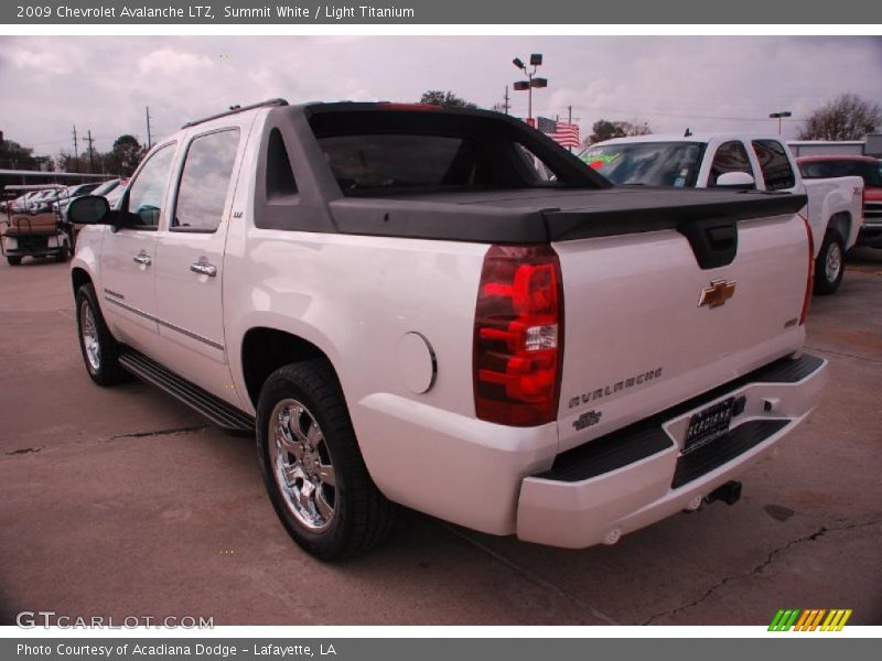 Summit White / Light Titanium 2009 Chevrolet Avalanche LTZ