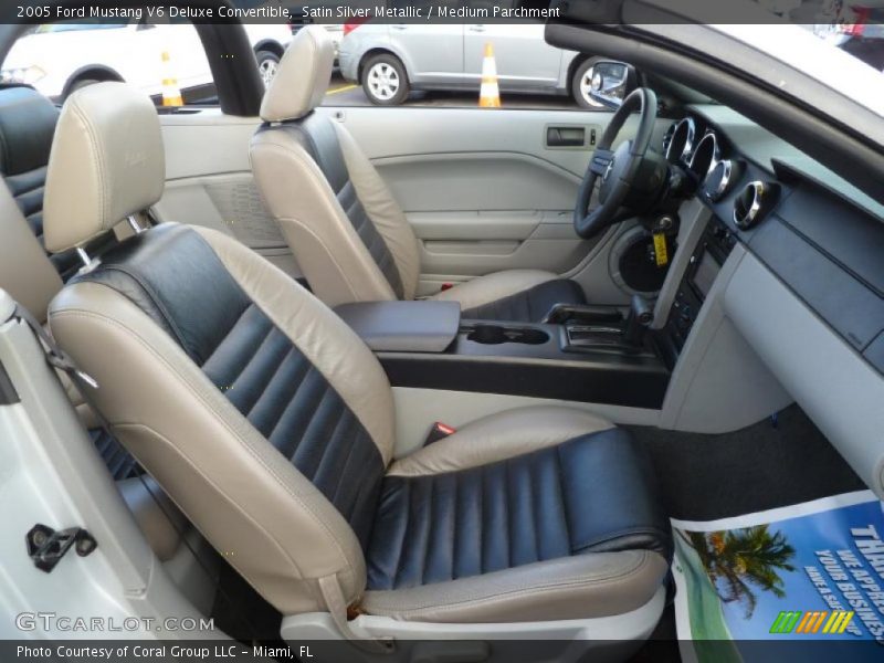  2005 Mustang V6 Deluxe Convertible Medium Parchment Interior
