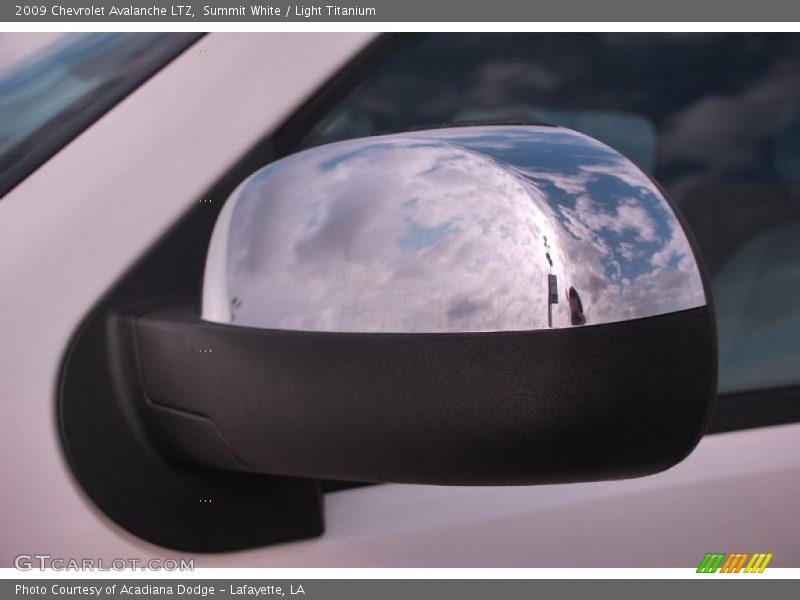 Summit White / Light Titanium 2009 Chevrolet Avalanche LTZ