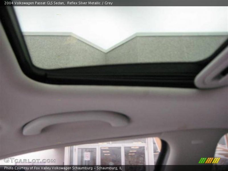 Reflex Silver Metallic / Grey 2004 Volkswagen Passat GLS Sedan