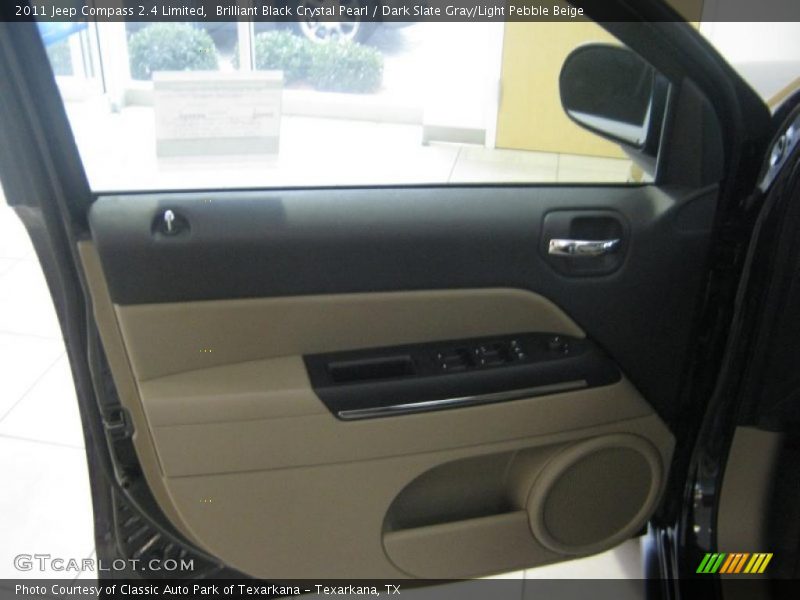 Brilliant Black Crystal Pearl / Dark Slate Gray/Light Pebble Beige 2011 Jeep Compass 2.4 Limited