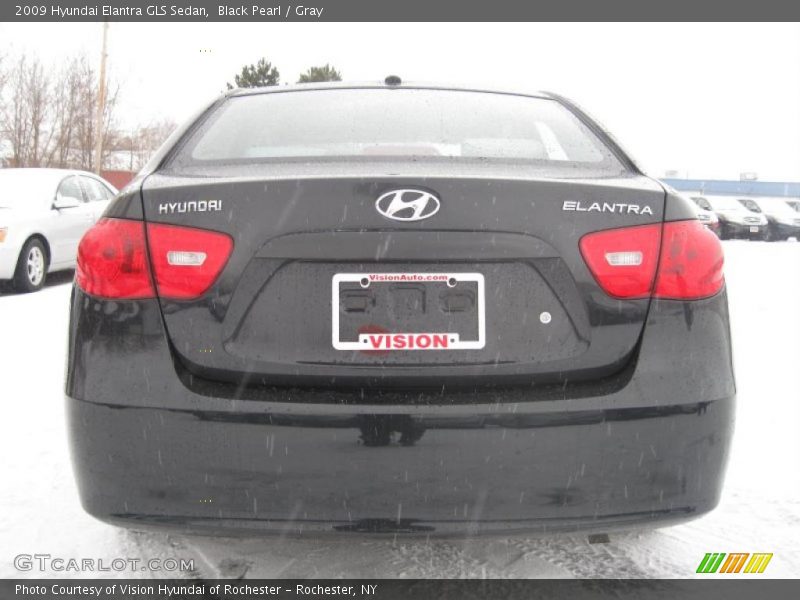 Black Pearl / Gray 2009 Hyundai Elantra GLS Sedan