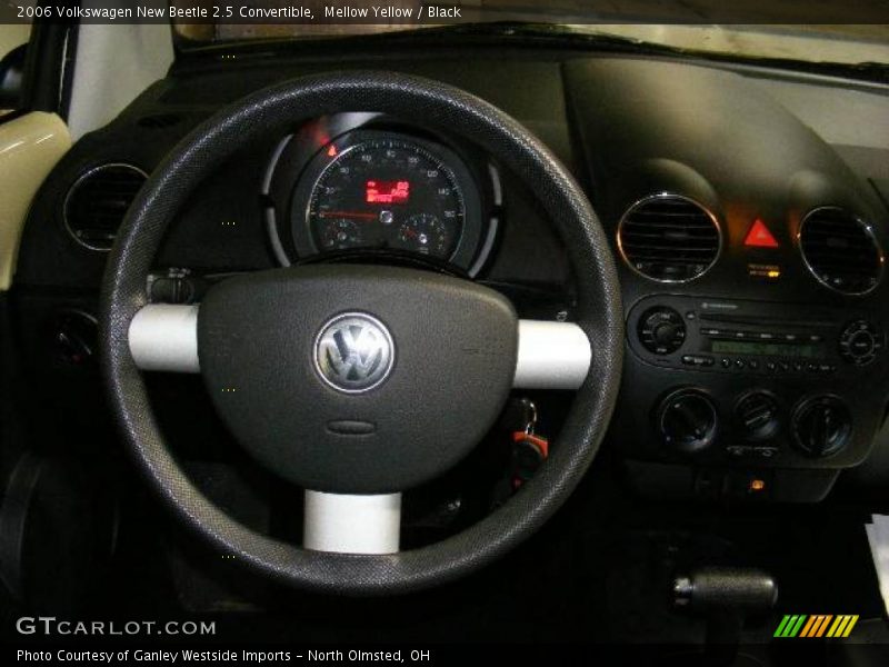 Mellow Yellow / Black 2006 Volkswagen New Beetle 2.5 Convertible