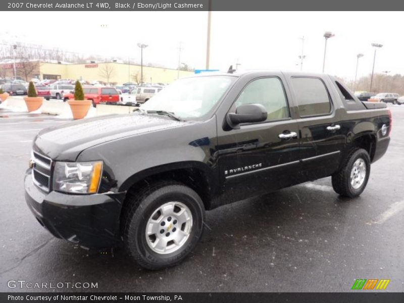 Black / Ebony/Light Cashmere 2007 Chevrolet Avalanche LT 4WD