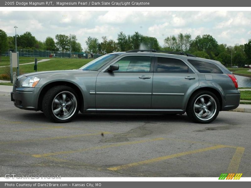 Magnesium Pearl / Dark Slate Gray/Light Graystone 2005 Dodge Magnum R/T