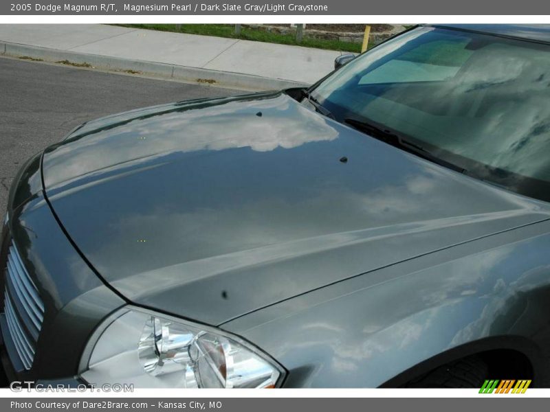 Magnesium Pearl / Dark Slate Gray/Light Graystone 2005 Dodge Magnum R/T