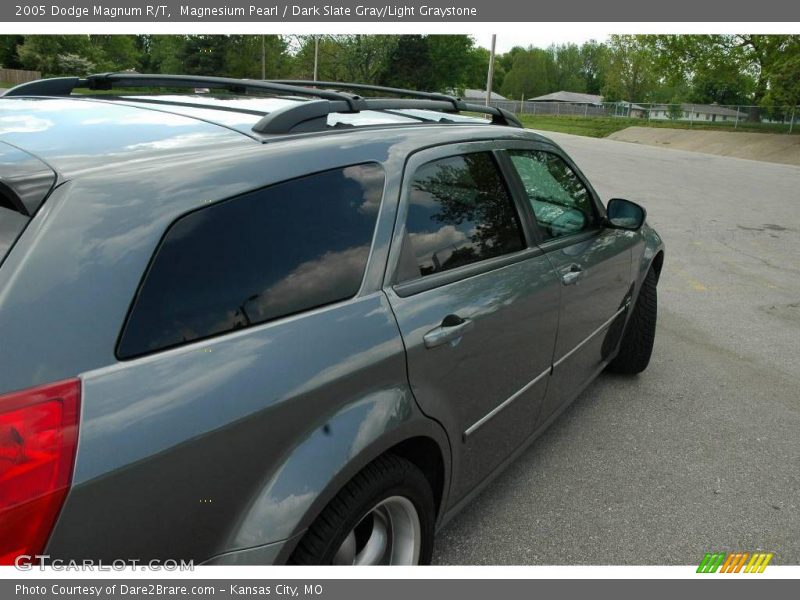Magnesium Pearl / Dark Slate Gray/Light Graystone 2005 Dodge Magnum R/T