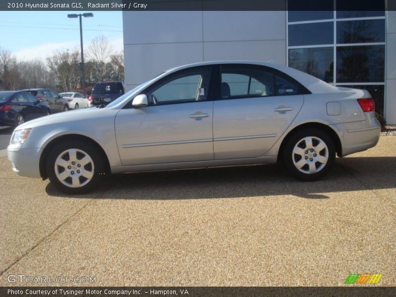Radiant Silver / Gray 2010 Hyundai Sonata GLS