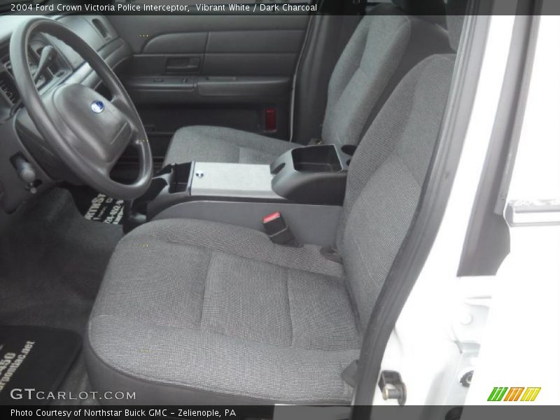 Vibrant White / Dark Charcoal 2004 Ford Crown Victoria Police Interceptor