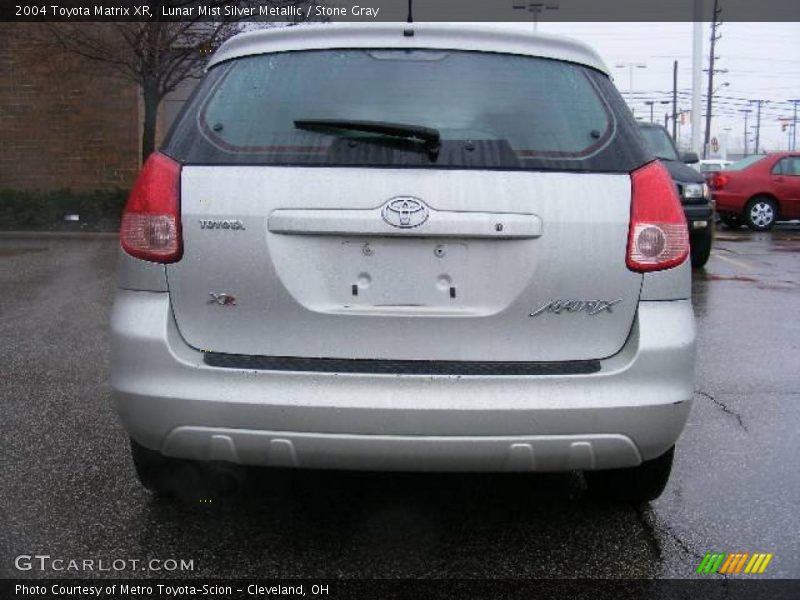 Lunar Mist Silver Metallic / Stone Gray 2004 Toyota Matrix XR