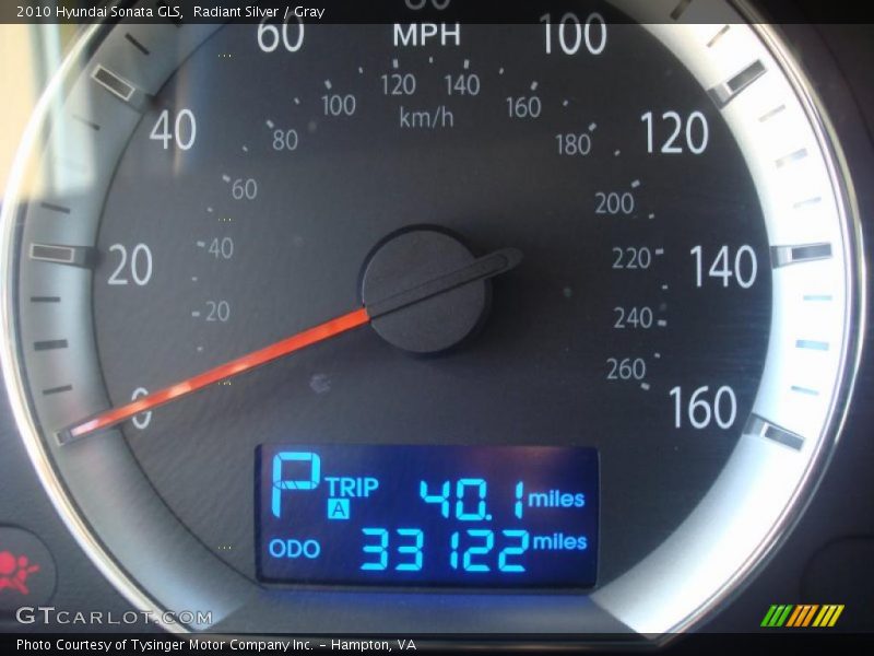 Radiant Silver / Gray 2010 Hyundai Sonata GLS