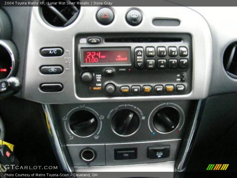 Lunar Mist Silver Metallic / Stone Gray 2004 Toyota Matrix XR