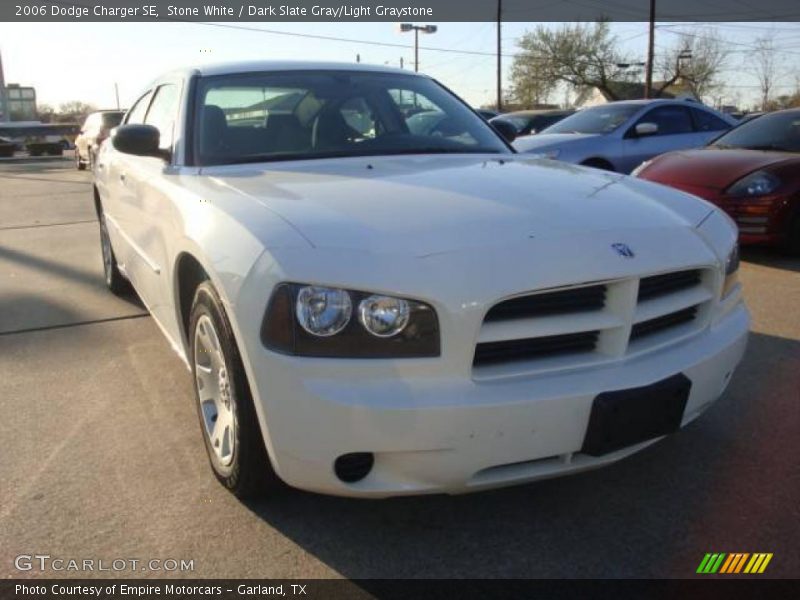 Stone White / Dark Slate Gray/Light Graystone 2006 Dodge Charger SE
