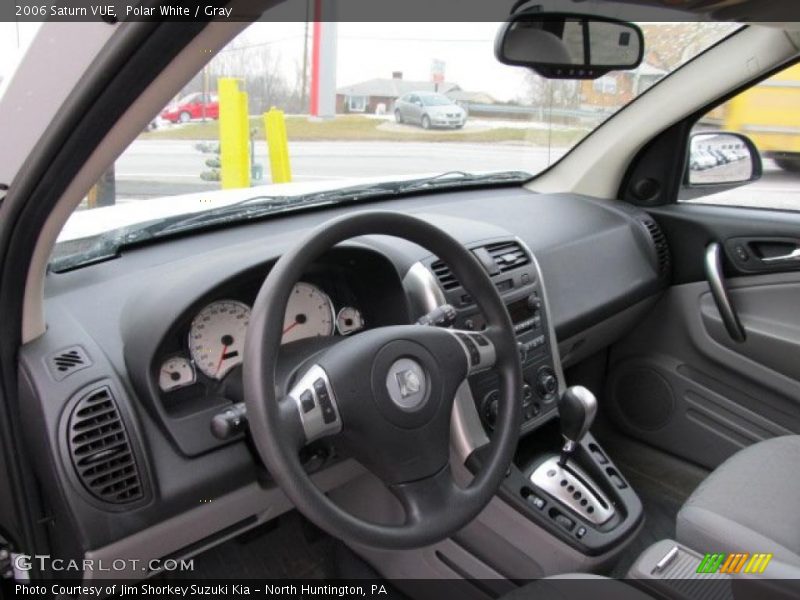 Polar White / Gray 2006 Saturn VUE