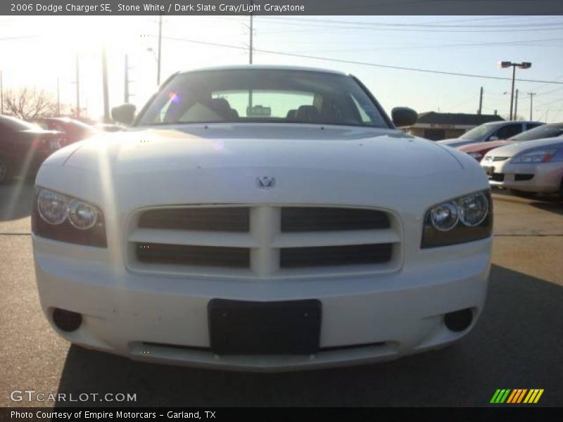 Stone White / Dark Slate Gray/Light Graystone 2006 Dodge Charger SE