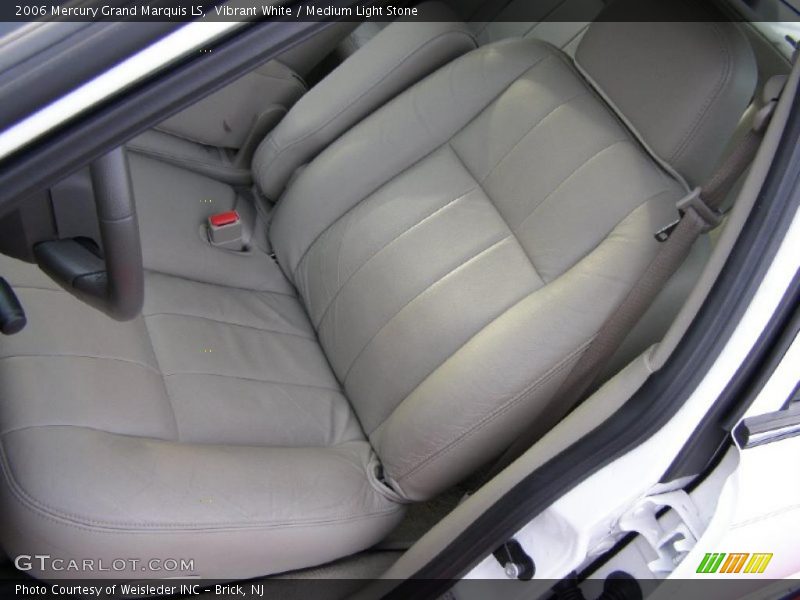 Vibrant White / Medium Light Stone 2006 Mercury Grand Marquis LS