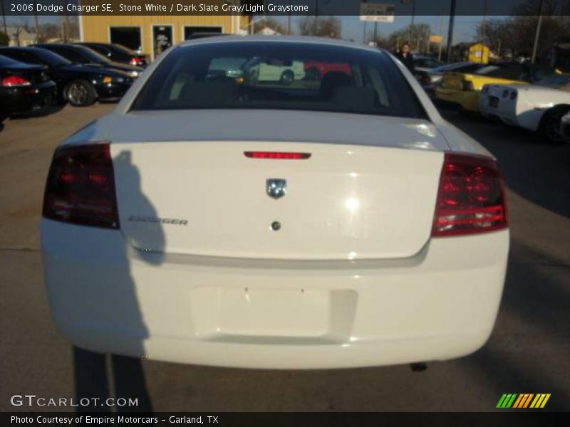 Stone White / Dark Slate Gray/Light Graystone 2006 Dodge Charger SE
