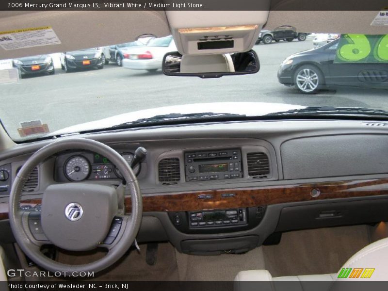 Vibrant White / Medium Light Stone 2006 Mercury Grand Marquis LS