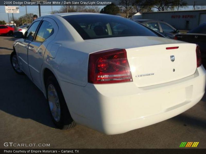 Stone White / Dark Slate Gray/Light Graystone 2006 Dodge Charger SE