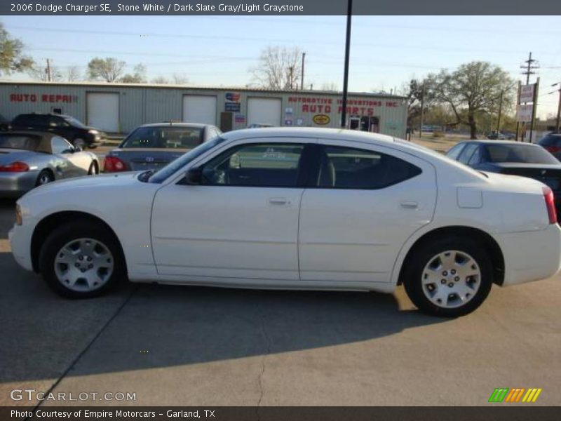 Stone White / Dark Slate Gray/Light Graystone 2006 Dodge Charger SE