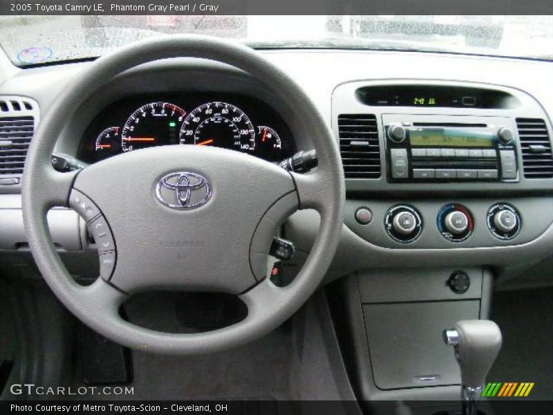 Phantom Gray Pearl / Gray 2005 Toyota Camry LE