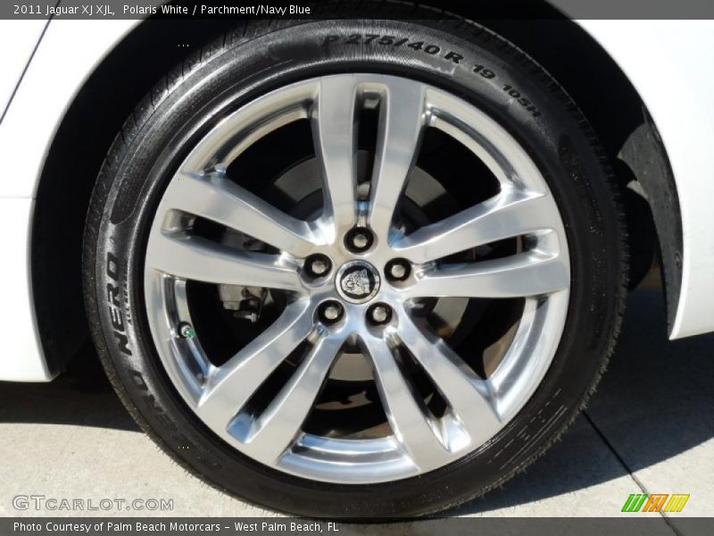 Polaris White / Parchment/Navy Blue 2011 Jaguar XJ XJL