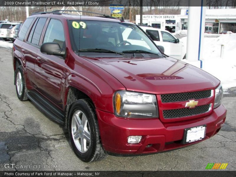 Red Jewel / Ebony 2009 Chevrolet TrailBlazer LT 4x4