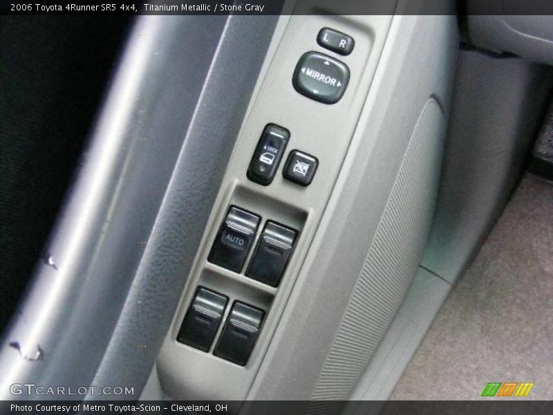 Titanium Metallic / Stone Gray 2006 Toyota 4Runner SR5 4x4