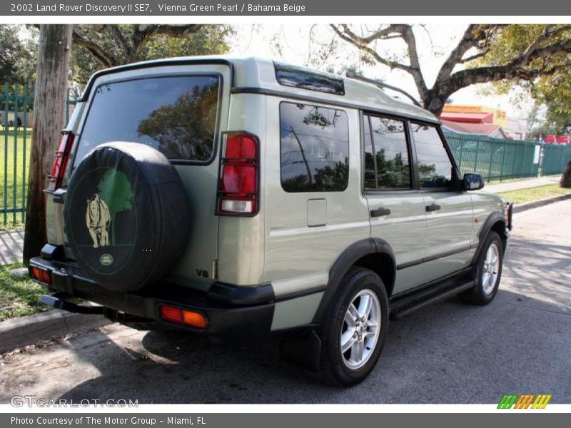 Vienna Green Pearl / Bahama Beige 2002 Land Rover Discovery II SE7