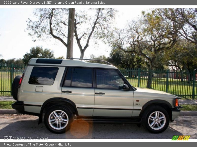  2002 Discovery II SE7 Vienna Green Pearl