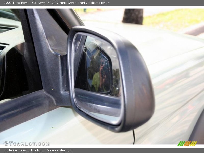 Vienna Green Pearl / Bahama Beige 2002 Land Rover Discovery II SE7