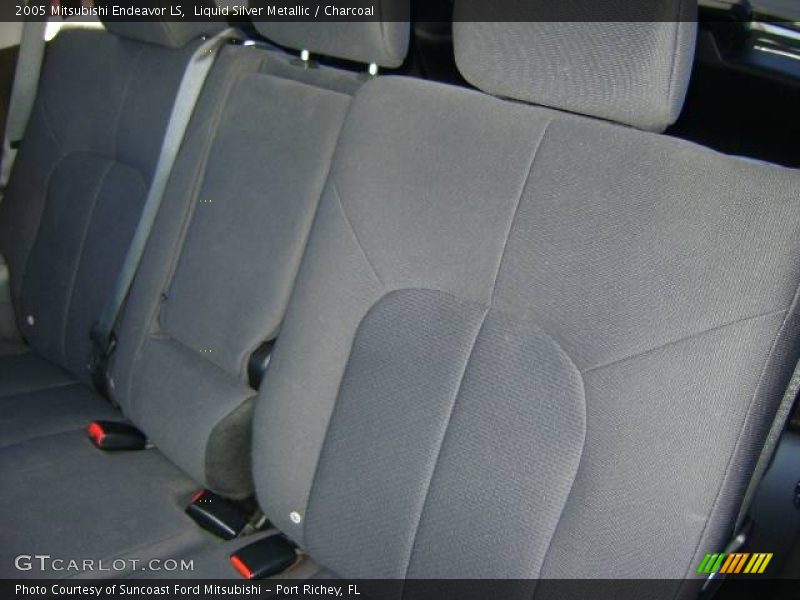 Liquid Silver Metallic / Charcoal 2005 Mitsubishi Endeavor LS