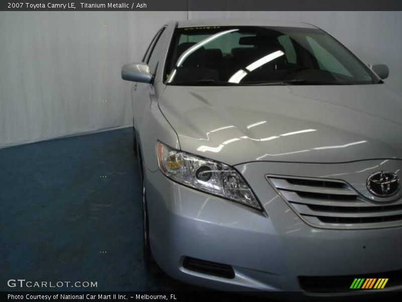Titanium Metallic / Ash 2007 Toyota Camry LE
