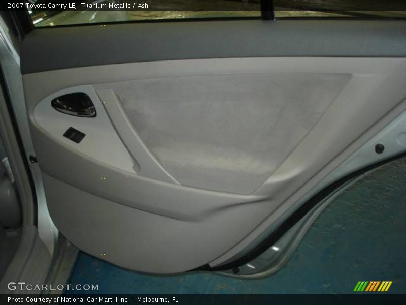 Titanium Metallic / Ash 2007 Toyota Camry LE