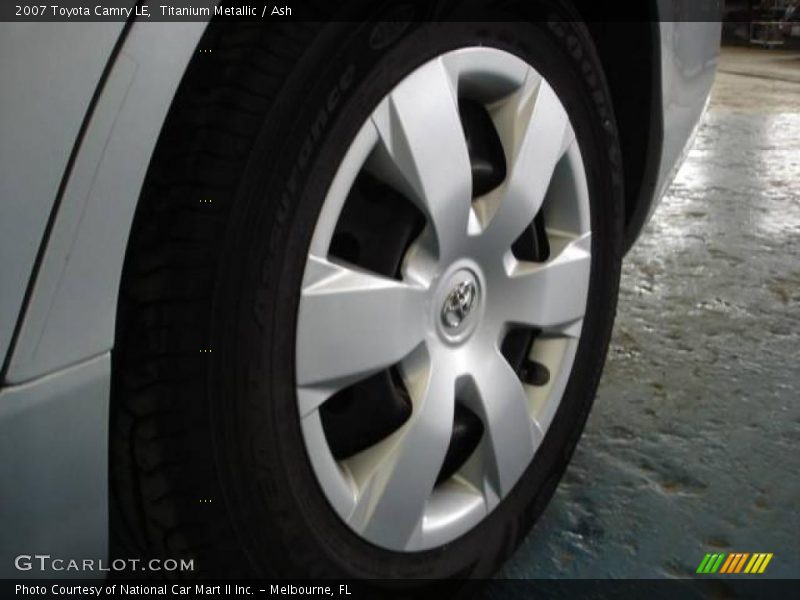 Titanium Metallic / Ash 2007 Toyota Camry LE