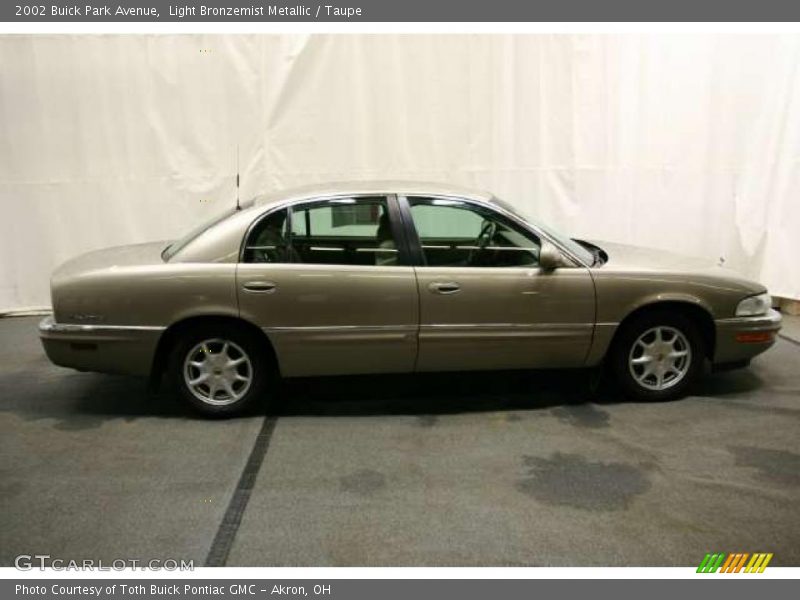 Light Bronzemist Metallic / Taupe 2002 Buick Park Avenue