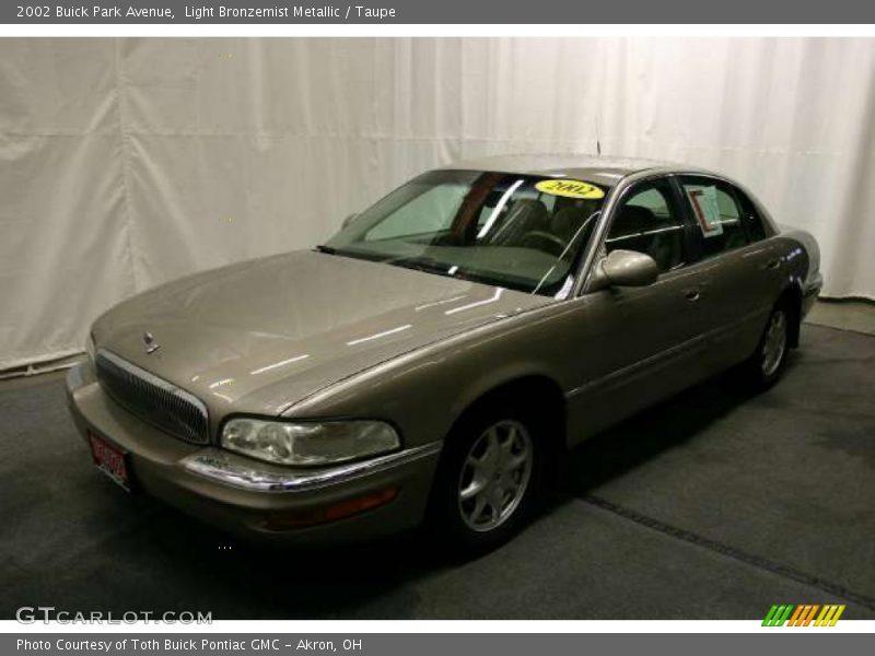 Light Bronzemist Metallic / Taupe 2002 Buick Park Avenue