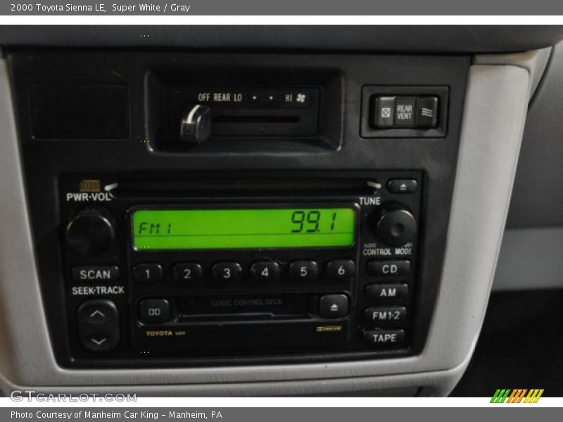 Super White / Gray 2000 Toyota Sienna LE