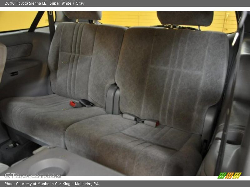 Super White / Gray 2000 Toyota Sienna LE